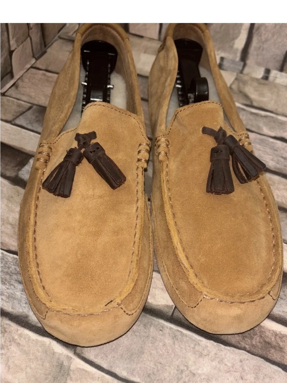 New UGG Boylan tassel loafer moccasins in a chestnut suede Sz 10